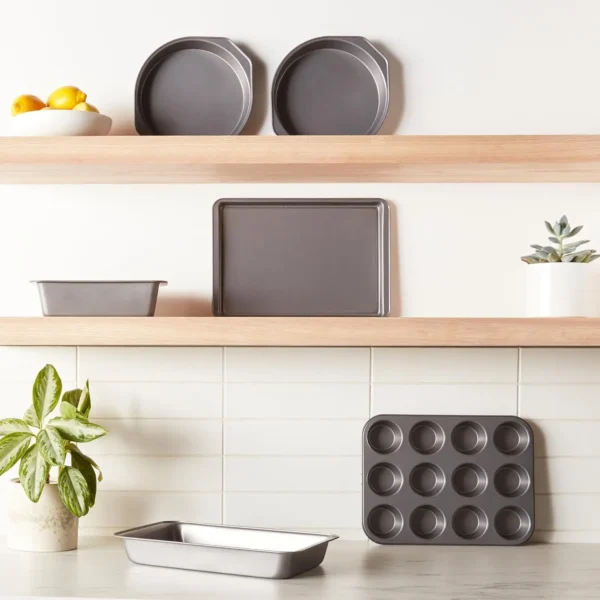 6-Piece Black Carbon Steel Bakeware Set