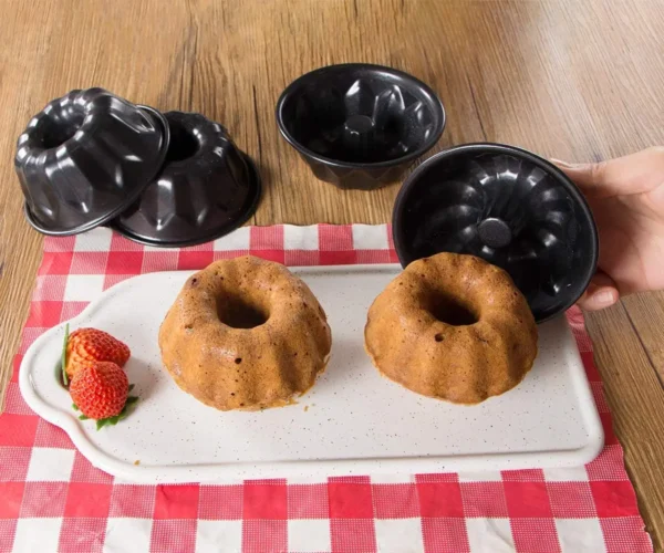 4-Inch Fluted Bundt Cake Pan