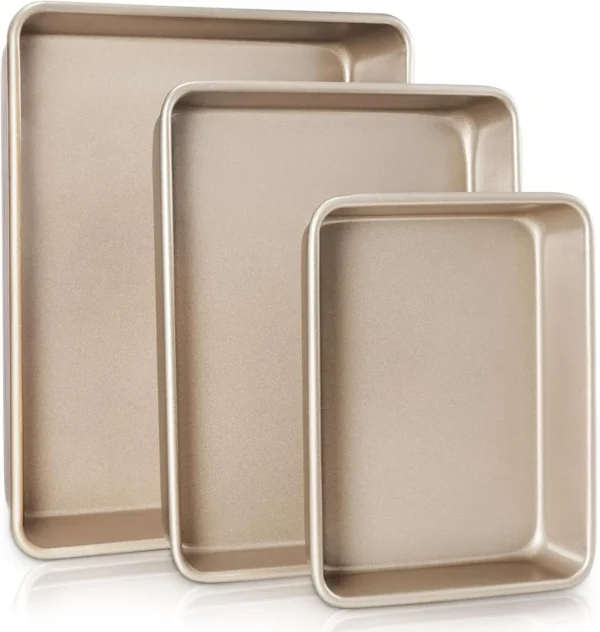 H99a901316c7e448bbcd941a3d5d63f5bH.webp 3-Piece Deep Rectangular Baking Pan Set