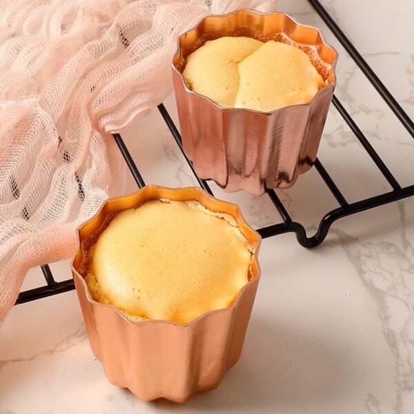 Ha95ec8bd19f3483aab445649379d6768D.jpg_960x960q80.jpg French Canelé Baking Mold