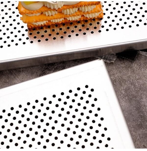 Hb10e348a24a24e7eaa822240bf1768a4D.jpg_960x960q80.jpg Square Stainless Steel Baking & Freezing Tray