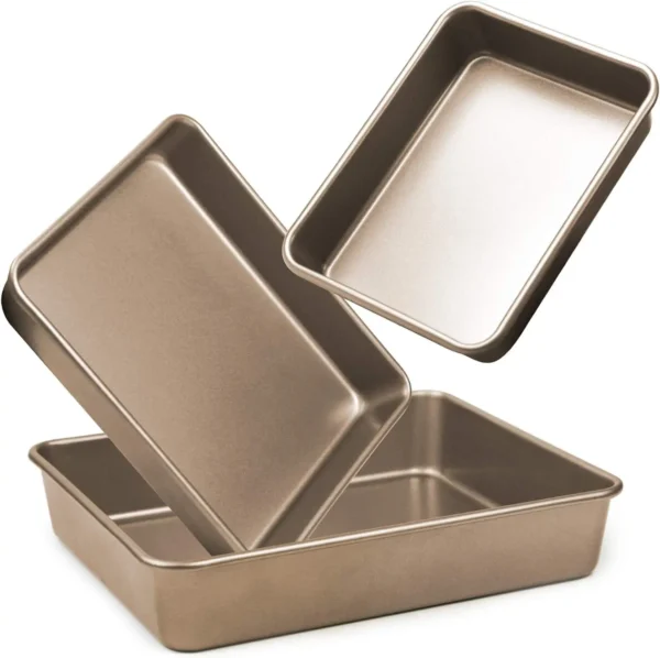Hb1a60e0a6ddf48b78d43af46b0ccaffcr.webp 3-Piece Gold-Tone Cake & Roasting Pan Set
