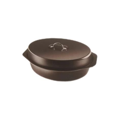 Covered Oval Roasting Pan with Lid